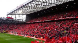 ns Singing - Stretford End Manchester